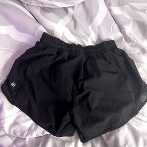Lululemon shorts 4”